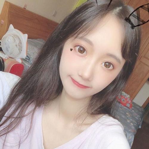 网红小雪吃瓜照片图片,揭秘娱乐圈幕后故事