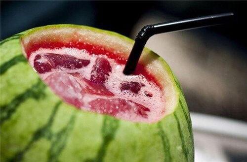 暗黑吃瓜网官网在线观看,揭秘娱乐圈幕后，在线观看独家爆料