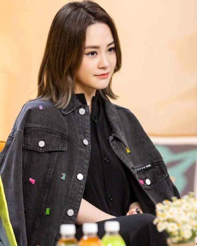 网红女明星吃瓜事件,真相揭秘引热议