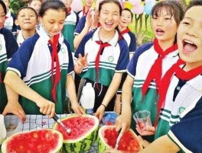 吃瓜网比赛校园生活,吃瓜网独家揭秘校园生活精彩瞬间