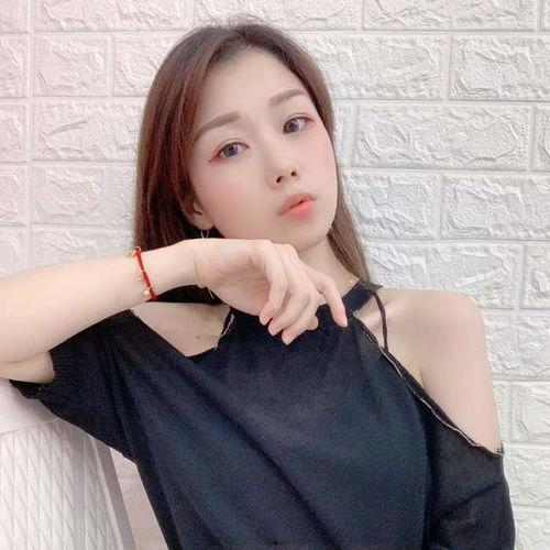 近期网红吃瓜男主播视频