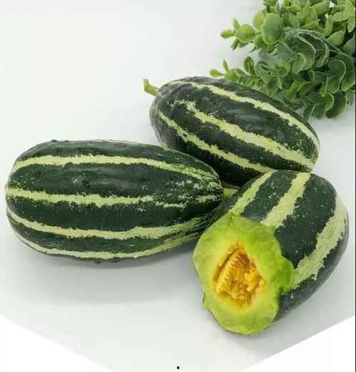 网红吃薄皮小吊瓜