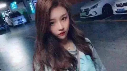 抖音网红打麻将吃瓜