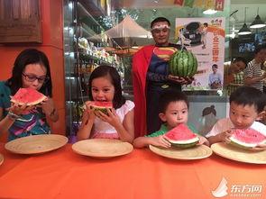 吃瓜图片网红儿童,网红儿童吃瓜瞬间，萌态十足引网友热议